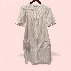 Cute rainbow sherbet seersucker snap front house dress mumu nightgown pockets